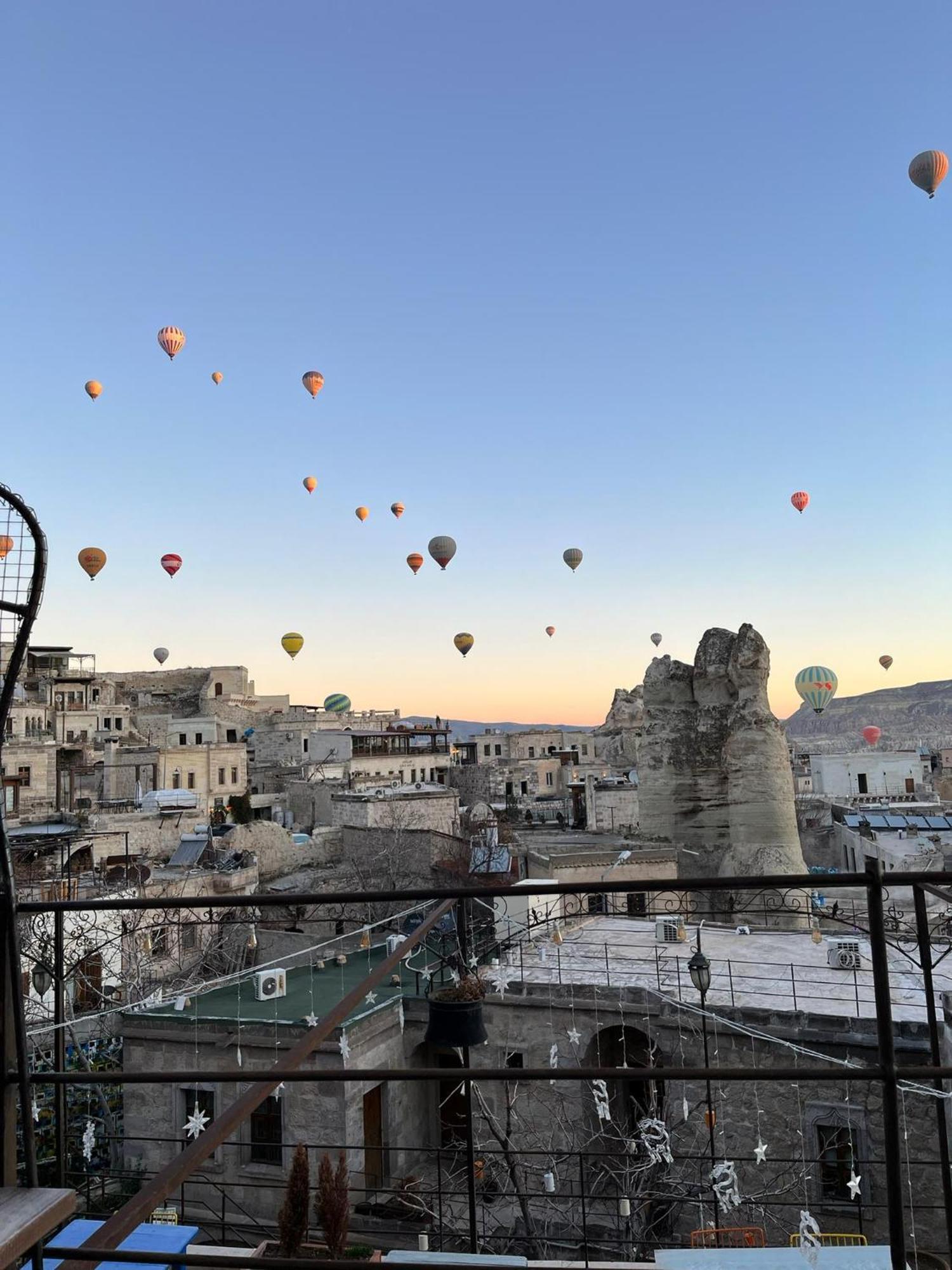 Century Cave Hotel Goreme Bagian luar foto