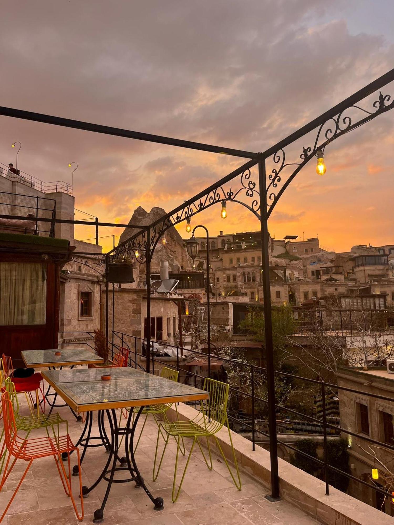 Century Cave Hotel Goreme Bagian luar foto