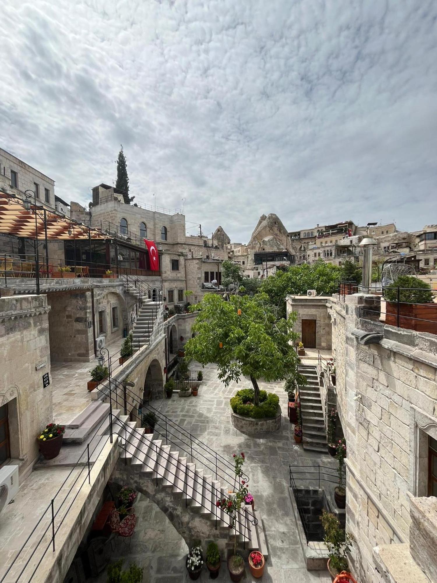 Century Cave Hotel Goreme Bagian luar foto