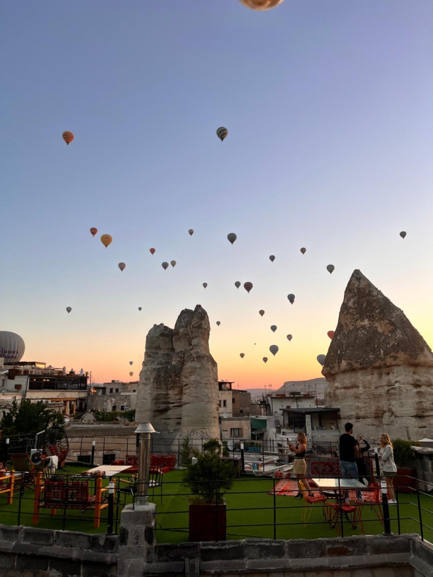 Century Cave Hotel Goreme Bagian luar foto