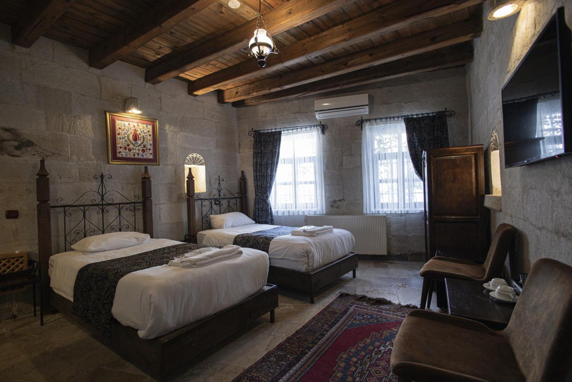 Century Cave Hotel Goreme Bagian luar foto