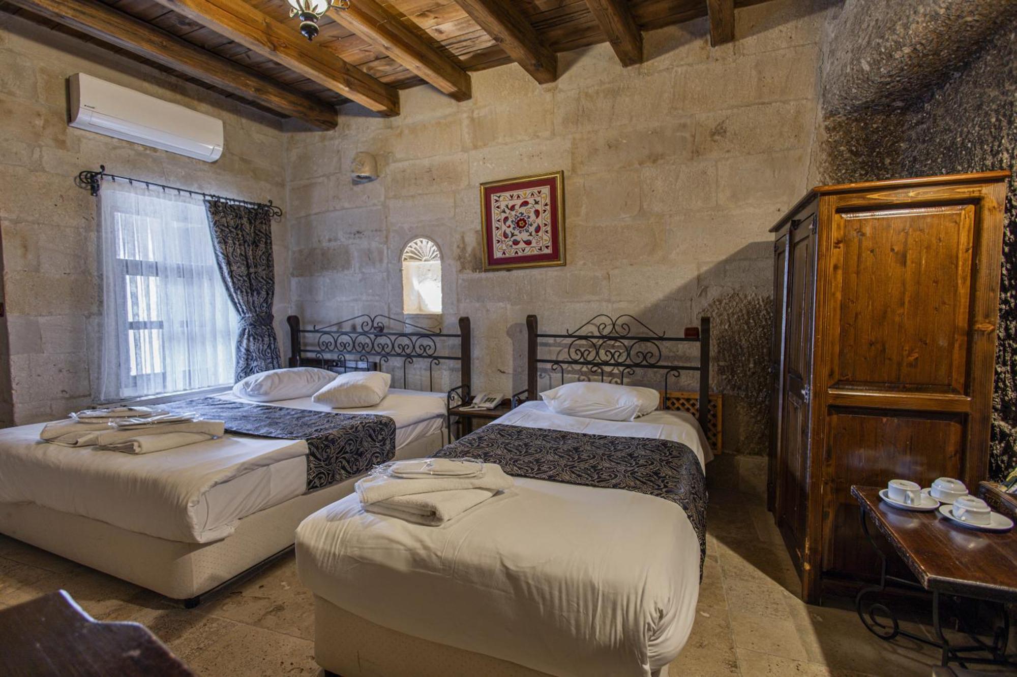 Century Cave Hotel Goreme Bagian luar foto