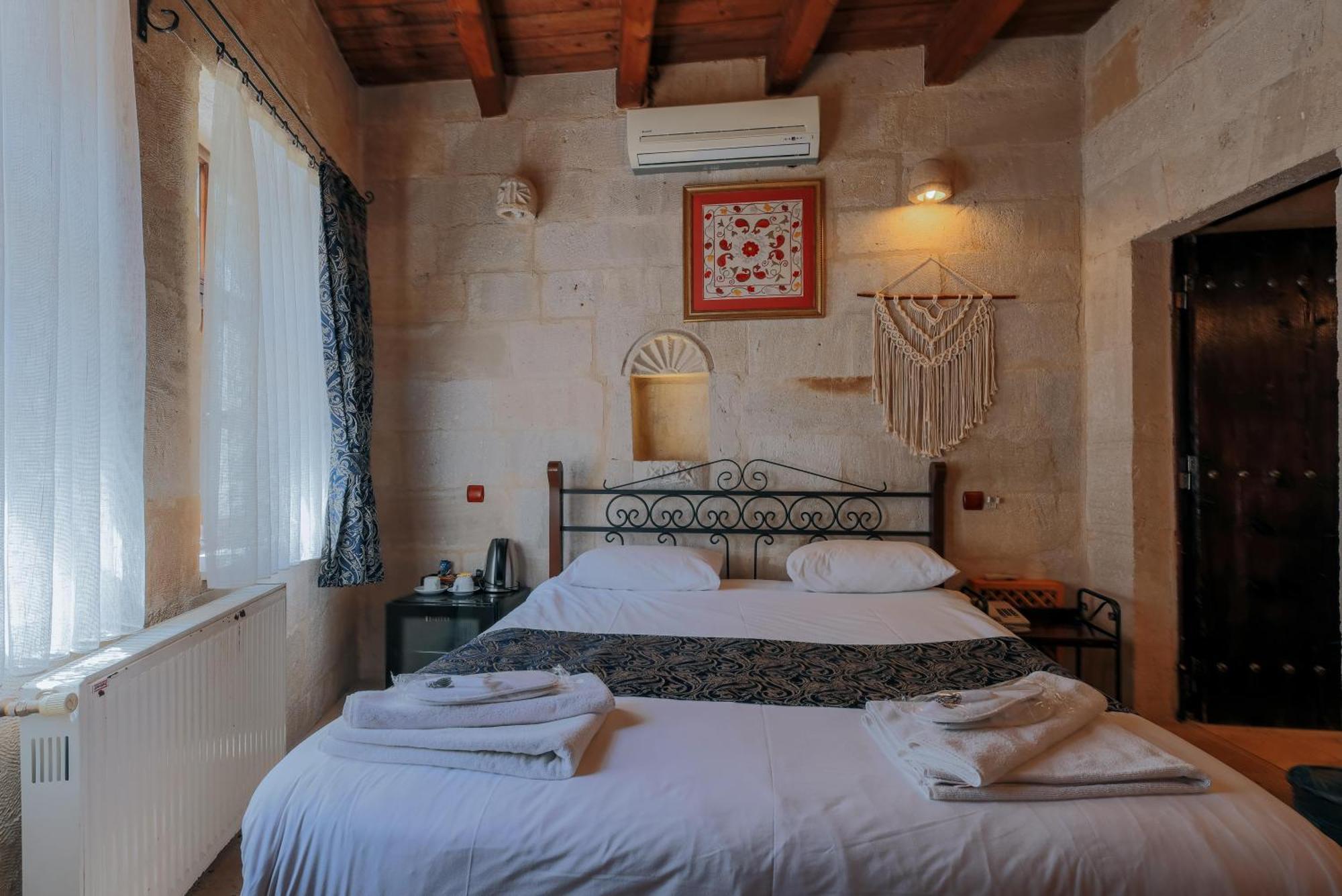 Century Cave Hotel Goreme Bagian luar foto